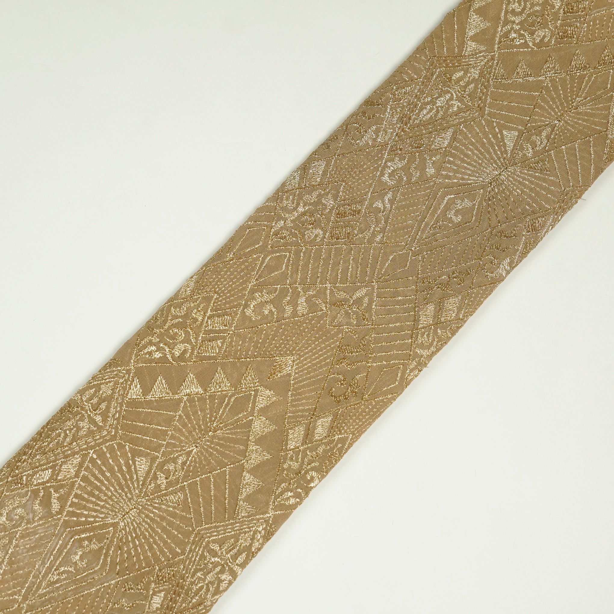 Anam Chiku Viscose Georgette Embroidered Fabric in Jaal Pattern - Image 4