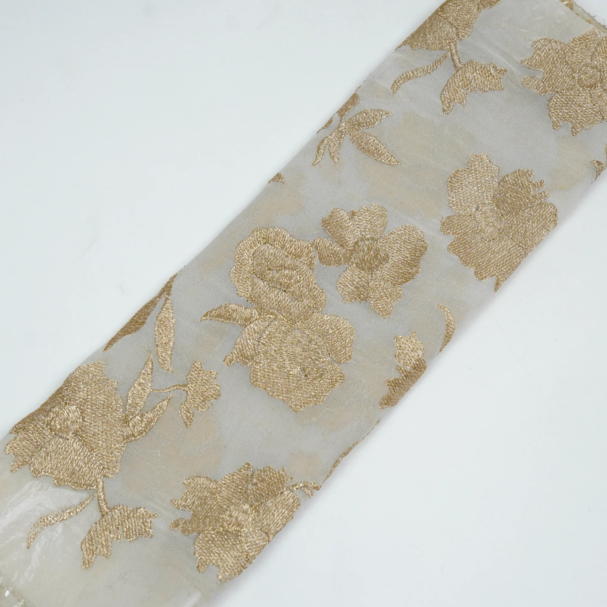 Safa White Viscose Georgette Embroidered Fabric in Jaal Pattern - Image 4