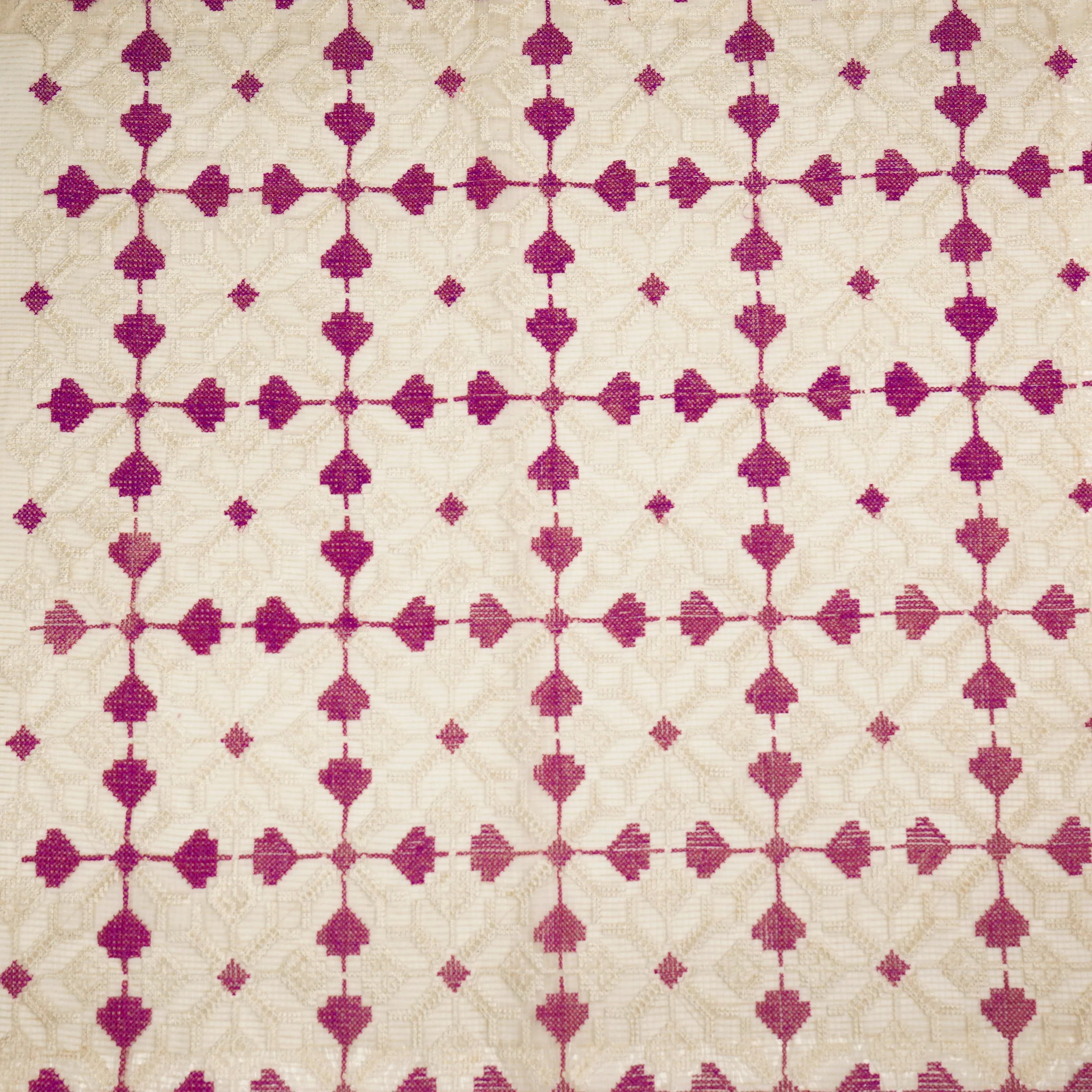 Saras Natural Magenta Semi Munga Kota Embroidered Fabric in Jaal Pattern - Image 2