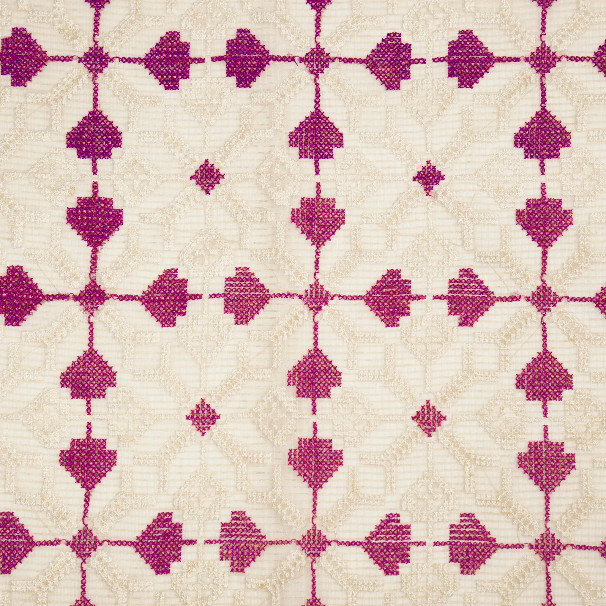 Saras Natural Magenta Semi Munga Kota Embroidered Fabric in Jaal Pattern - Image 3