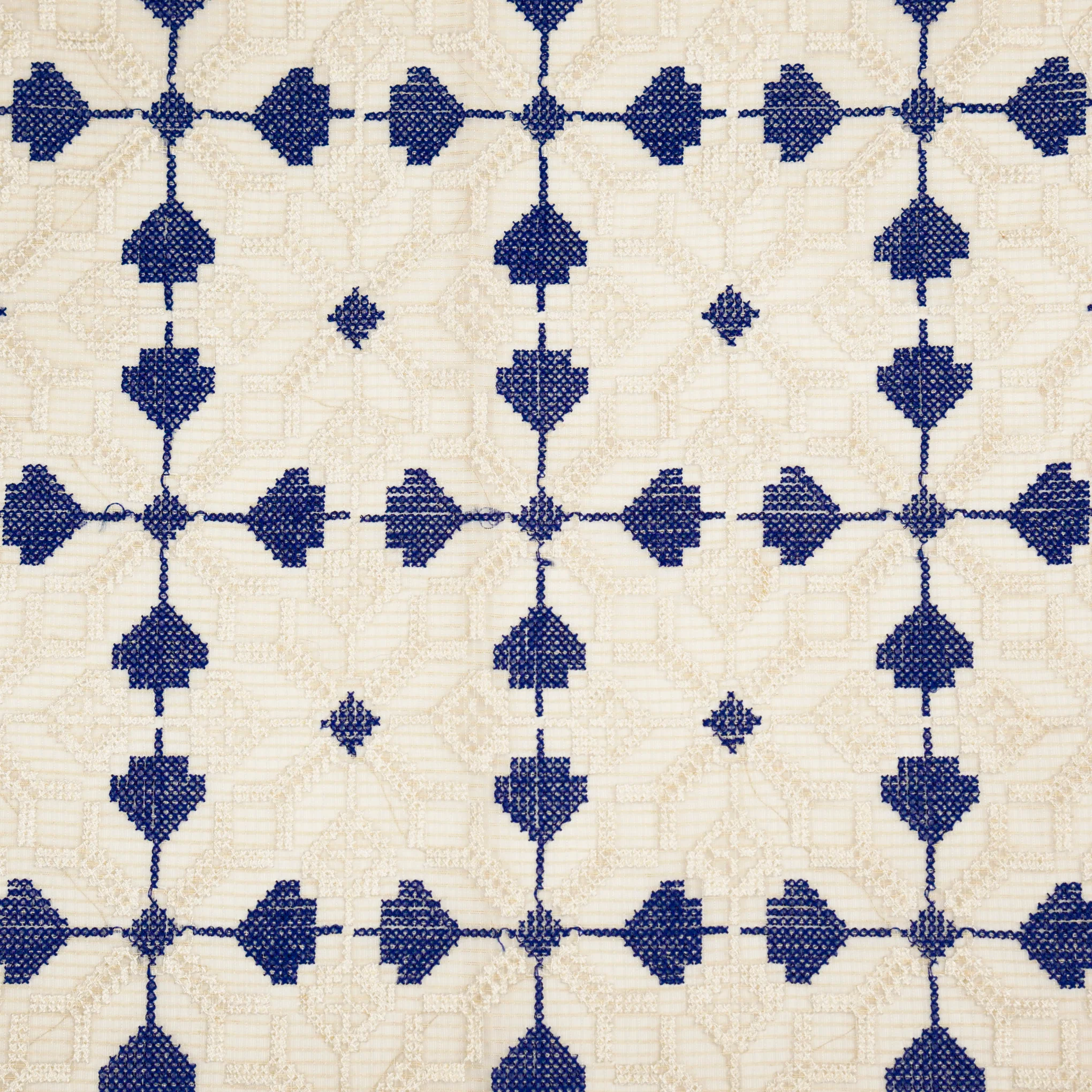 Saras Natural Blue Semi Munga Kota Embroidered Fabric in Jaal Pattern - Image 3
